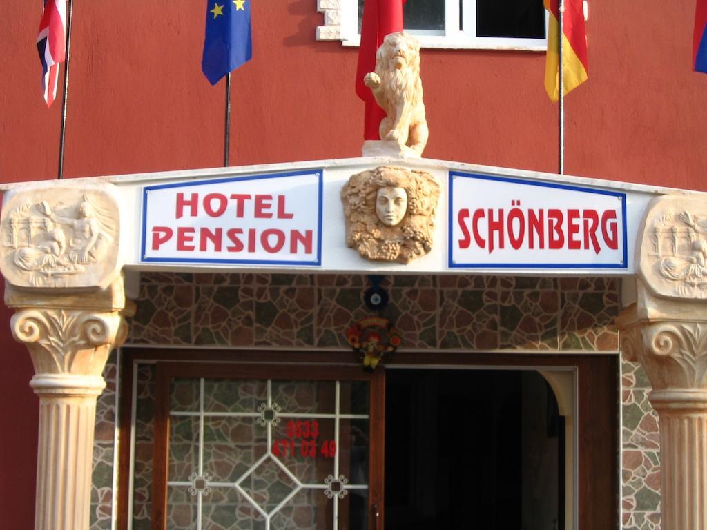 Hotel Schönberg Kızılot Exterior foto